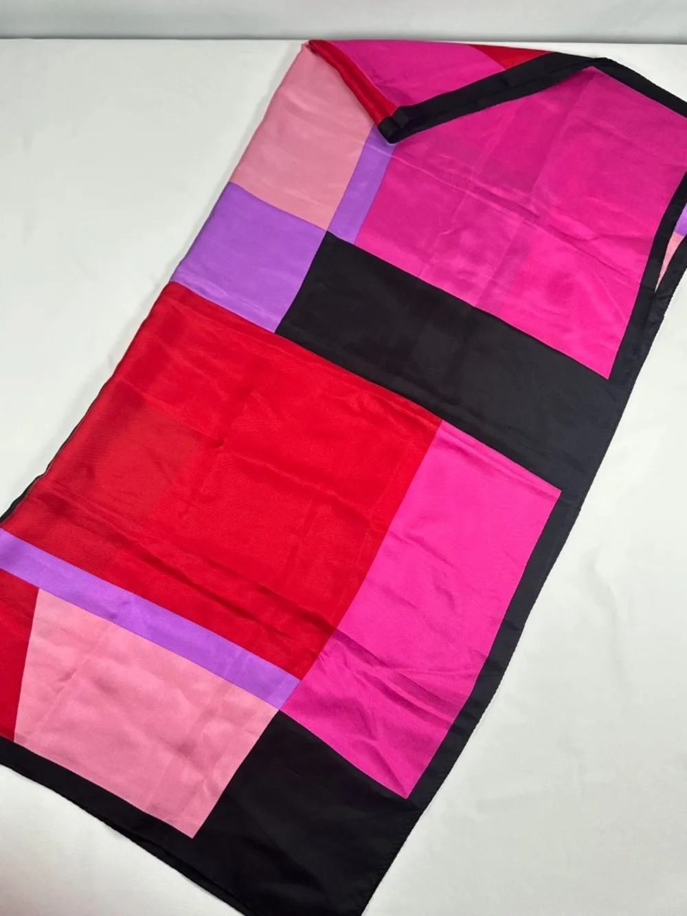 Beautiful Vintage Oscar de la Renta 100% Silk Square Scarf Colorblock 34.5x34.5
